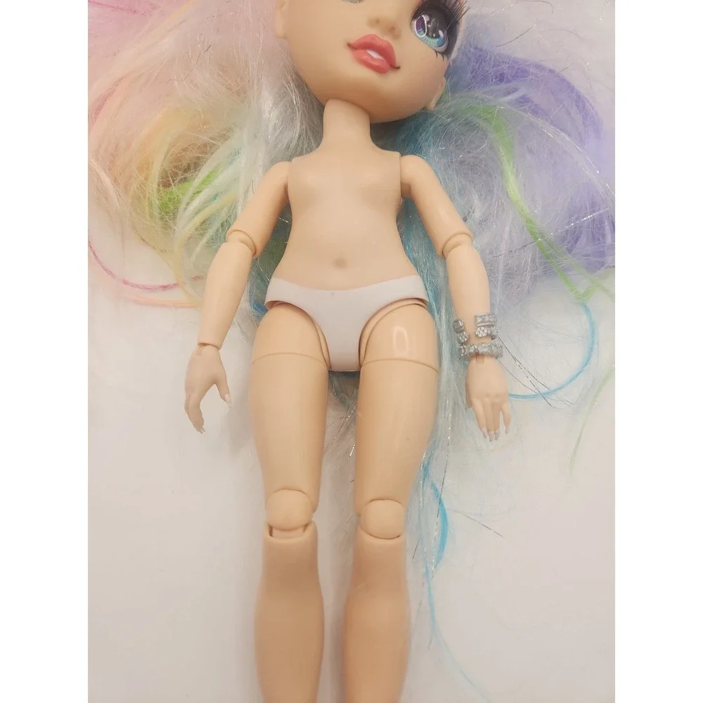 MGA Entertainment rainbow high